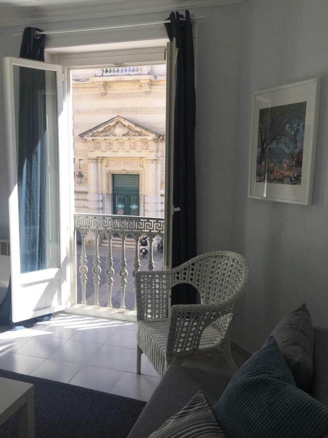 شقة مونبيلييه  في Place Comedie Moliere المظهر الخارجي الصورة